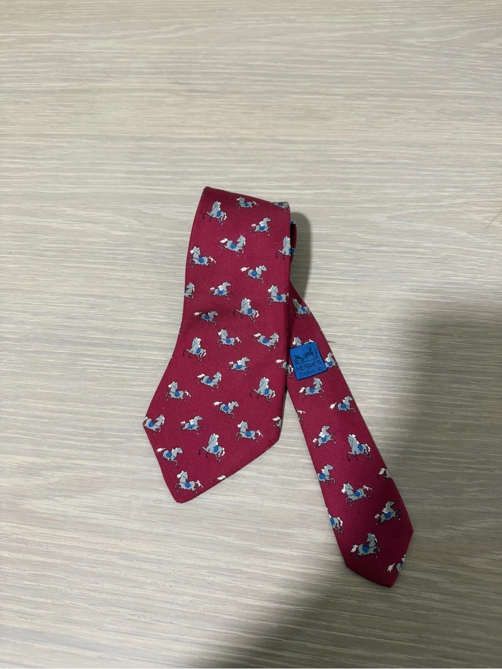 Vintage Hermès Paris 100% Silk Burgundy Horse Print Men’s Tie